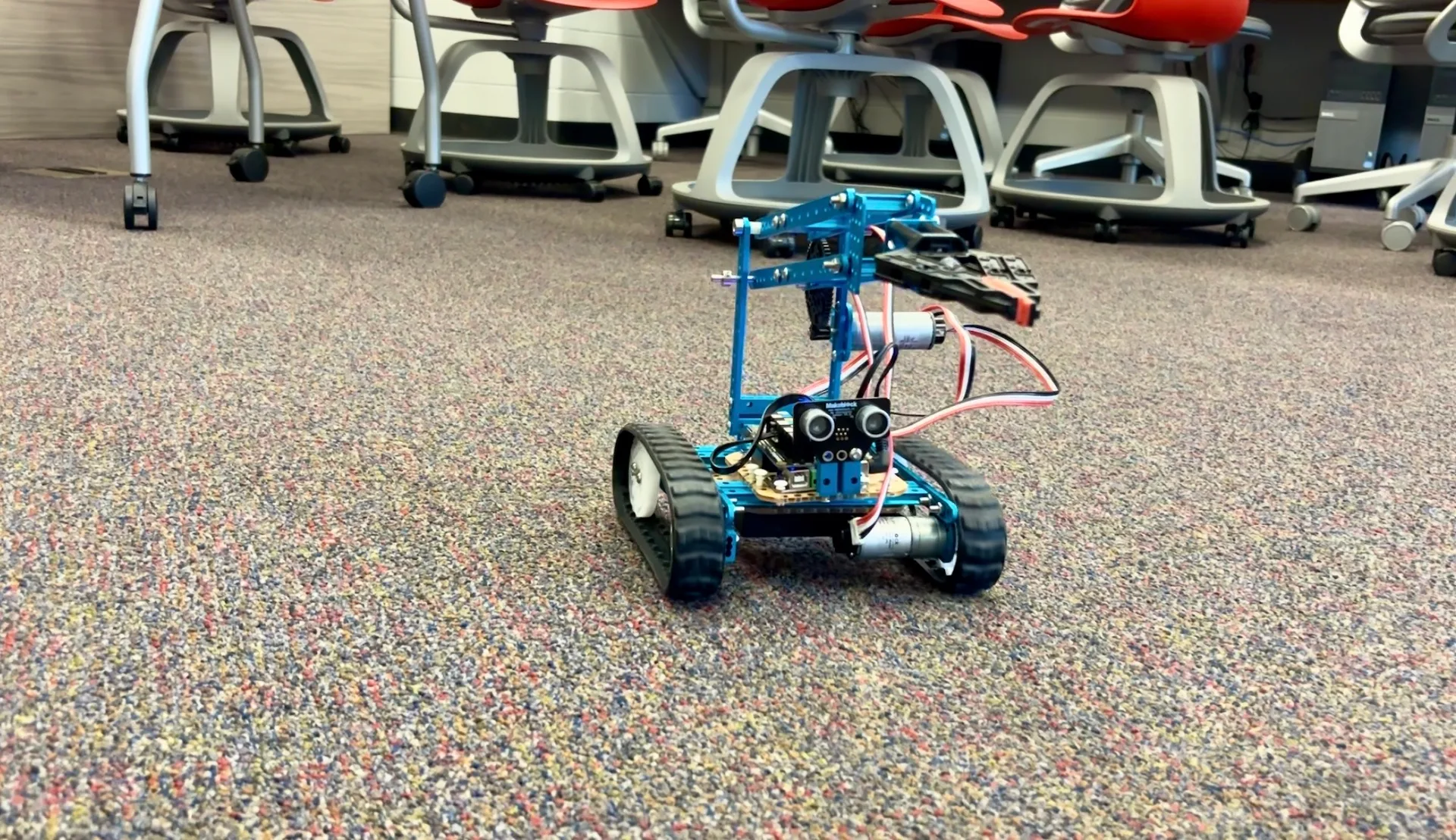 Jax State IEEE robot project in action